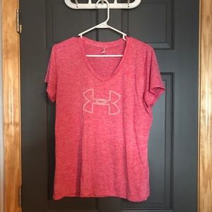 Under armour shirt size L
