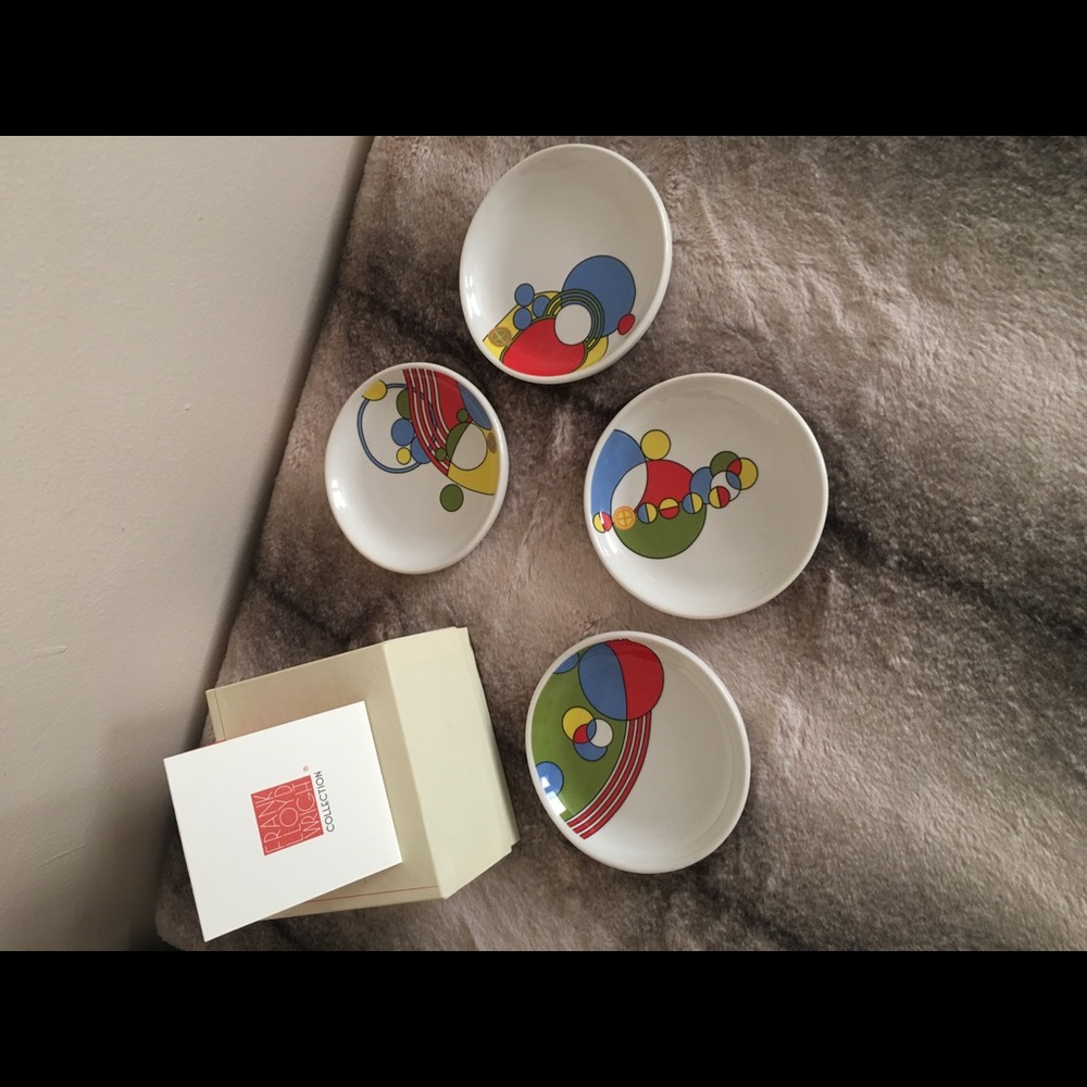 Frank LLoyd wright cabaret dipping dishes