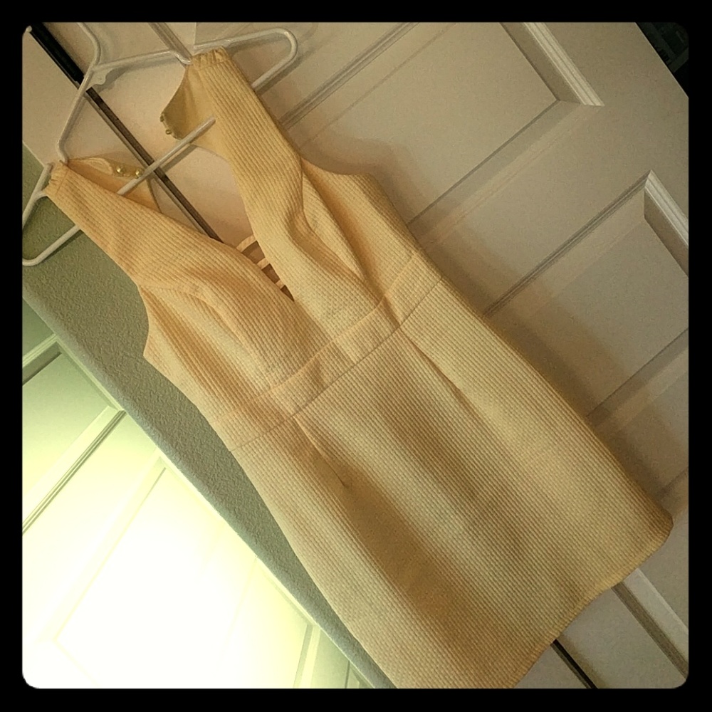 MOVING! MAKE OFFER!Pastel yellow dress