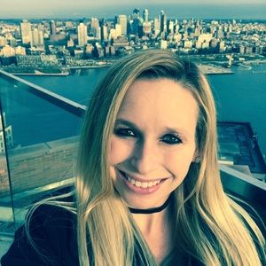 Meet your Posher, Stacie