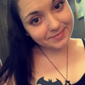 Meet your Posher, Deanna