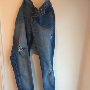 Women’s Light Wash Jeans