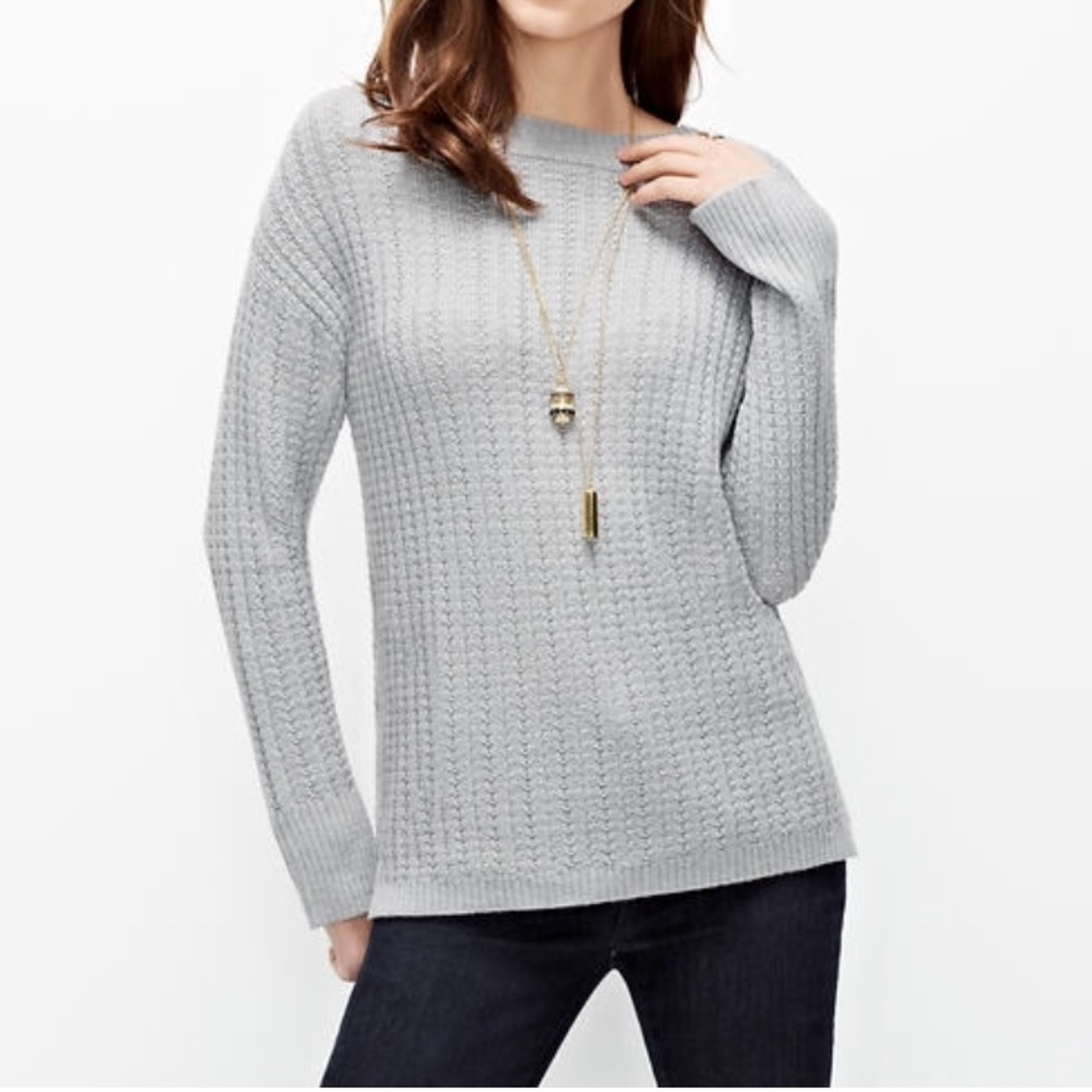 Ann Taylor loft hi Lo hem sweater size small