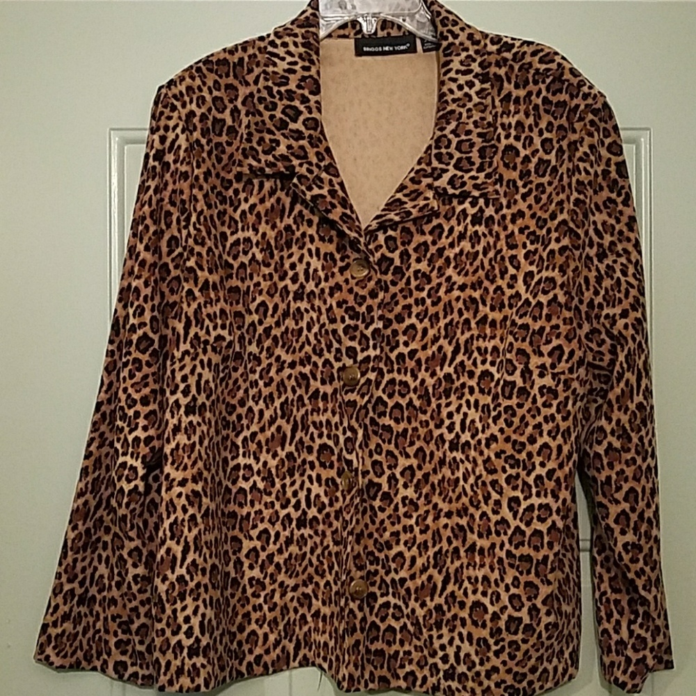 stylish leopard jacket