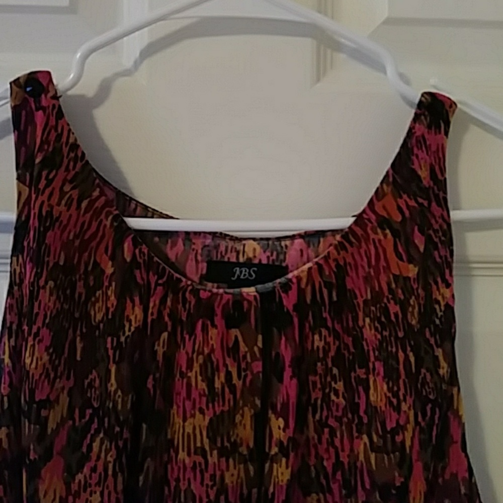 Dress - Picture 2 of 4