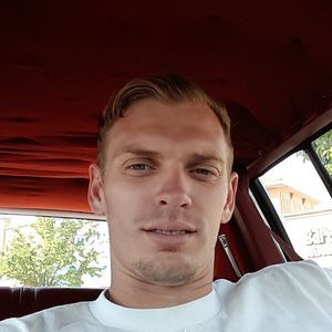 Meet your Posher, Robby