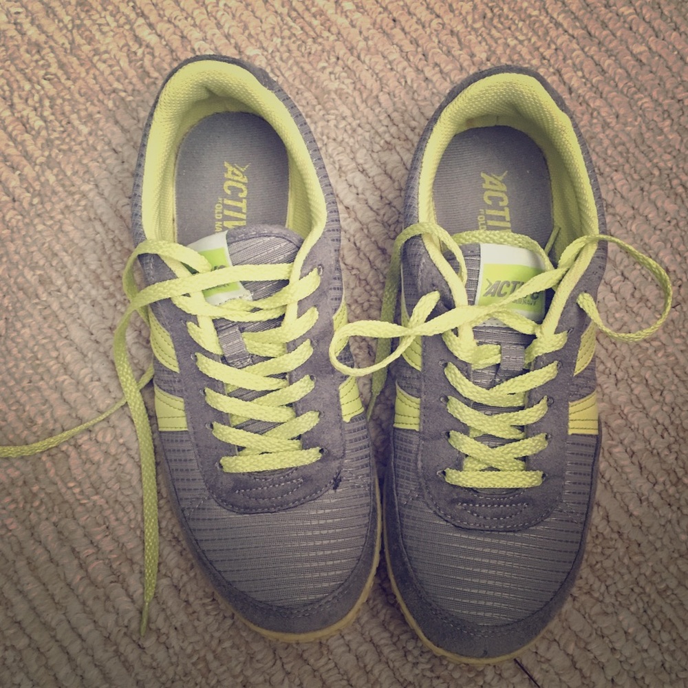 Old Navy sneakers