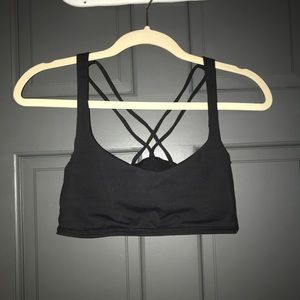 Lululemon free to be black bra size 8