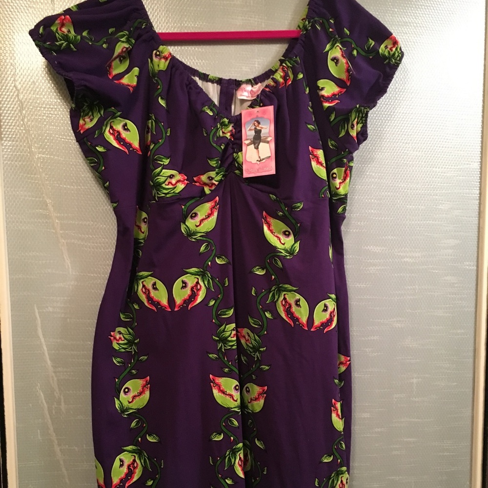 BNWT Pinup Couture Flytrap Wiggle Dress