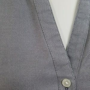Ann Taylor Tops - Ann Taylor Button Down Shirt Ann Taylor Tops - Ann Taylor Button Down Shirt