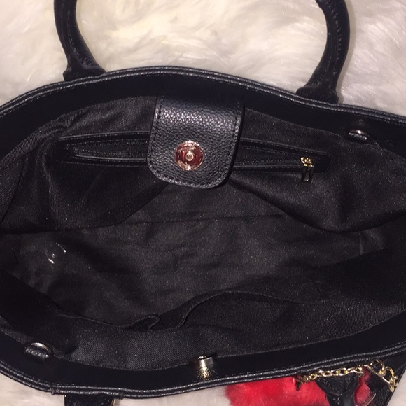 🎉LAST-1👜Guess satchel handbag👜💞 - Picture 5 of 7