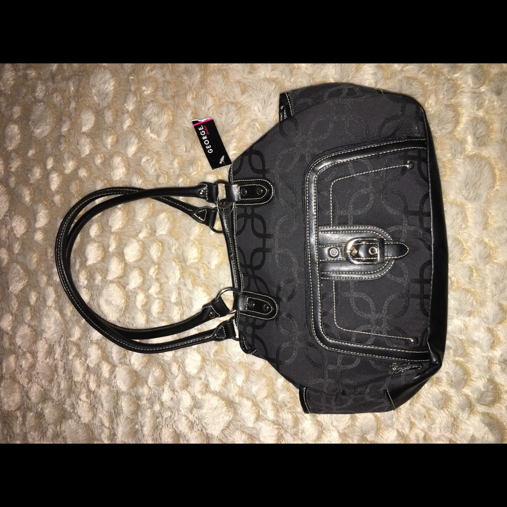 Shoulder purse