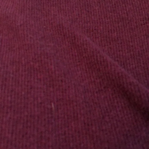 Sold LOVE J bow top - Picture 4 of 4