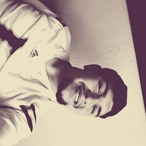 Meet your Posher, Luis