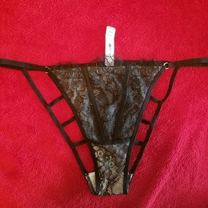 Victoria's Secret super sexy lace panties NWT
