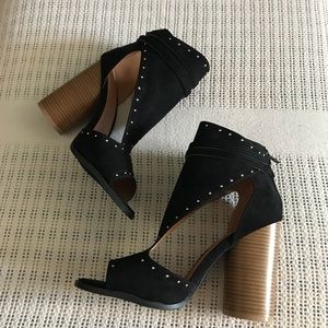 Black Shoes with Studs