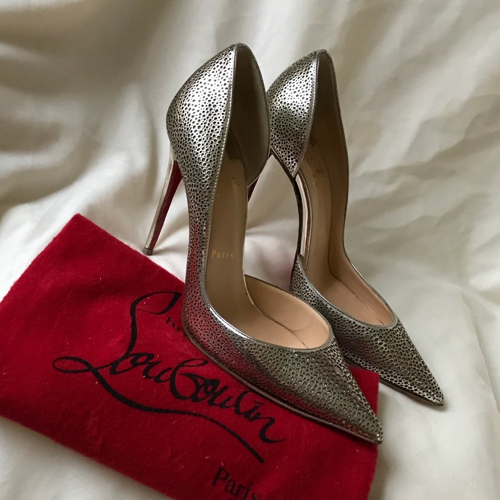 100% Authentic Christian Louboutin Galupump 100