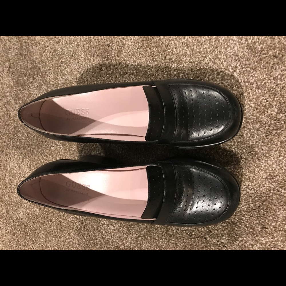 Guess black leather loafer style, wedge, platform.