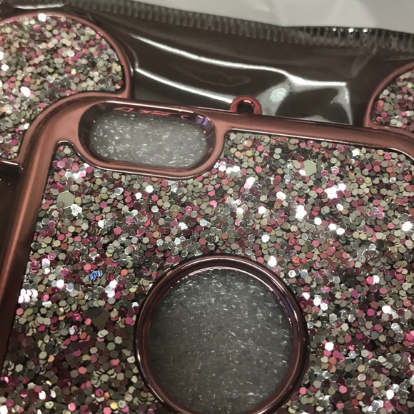 Mickey Mouse iPhone 6s case - Picture 3 of 3