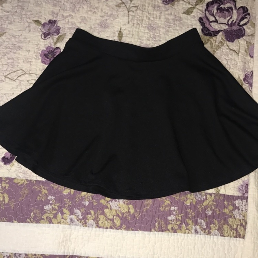 Black skirt