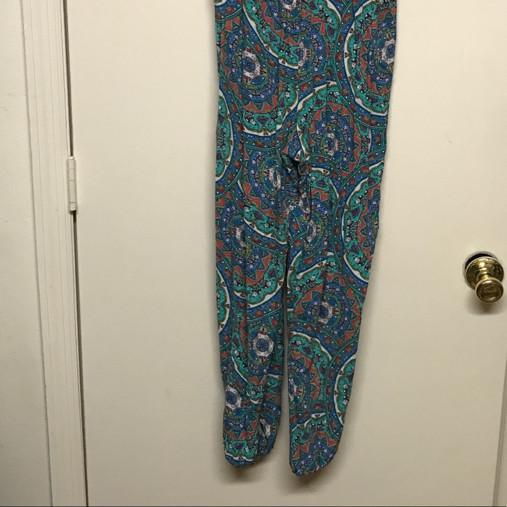 Jump suit - Picture 2 of 2