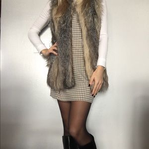 Faux Fur Vest w/ pockets NWT