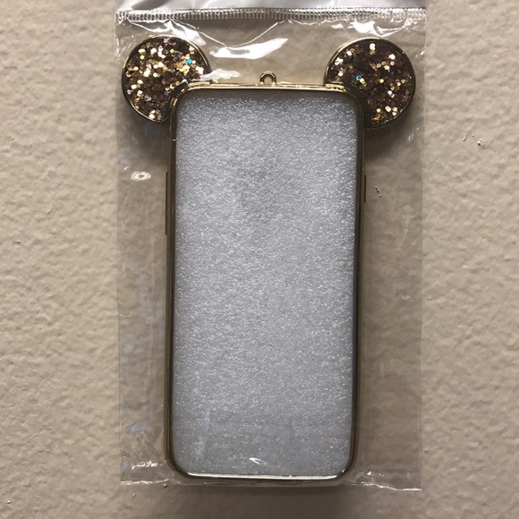 Mickey Mouse iPhone 6S case - Picture 1 of 3