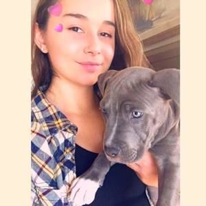 Meet your Posher, Camryn