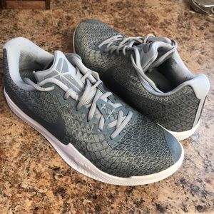 Nike Kobe Mamba Instinct