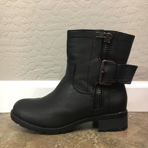 Black moto ankle boots