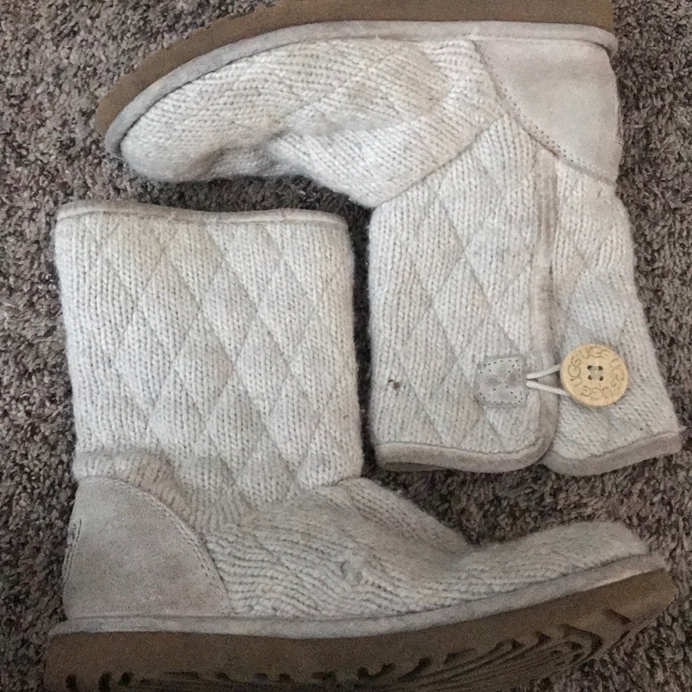 Knit UGGS - Picture 3 of 3