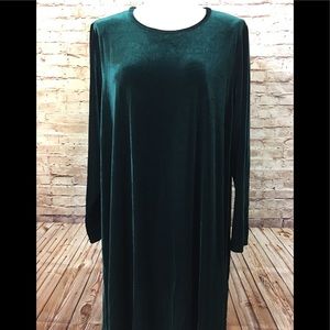🎁 Jamie Brooke Woman Green Velvet Swing Dress