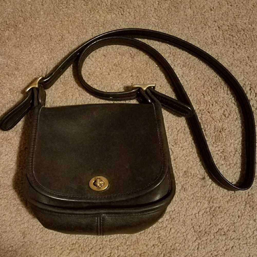 Vintage Coach crossbody
