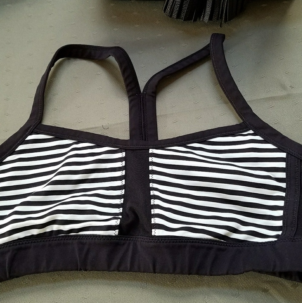 LULULEMON Y SHAPE BRA