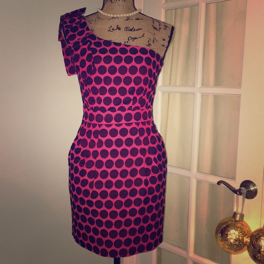 🖤🎀French Connection one Shoulder Bow dress 🖤🎀
