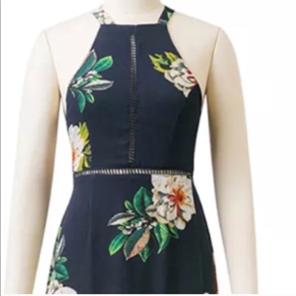 Beautiful floral maxi dress - Picture 3 of 3