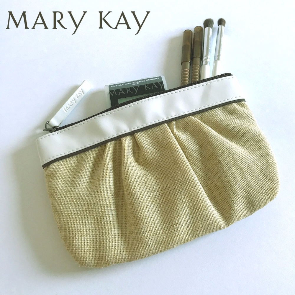 Mary Kay canvas makeup bag 💋