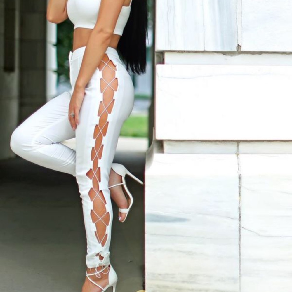 CarlibybelxMissguided lace up pants 💕