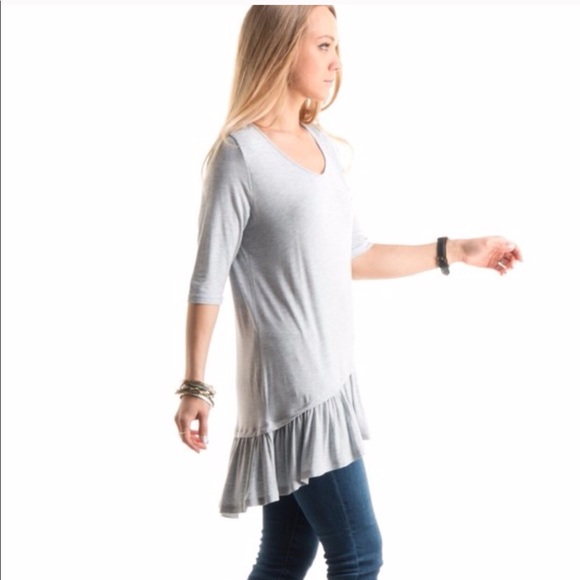 • Gray Peplum Hem Tunic • - Picture 3 of 8