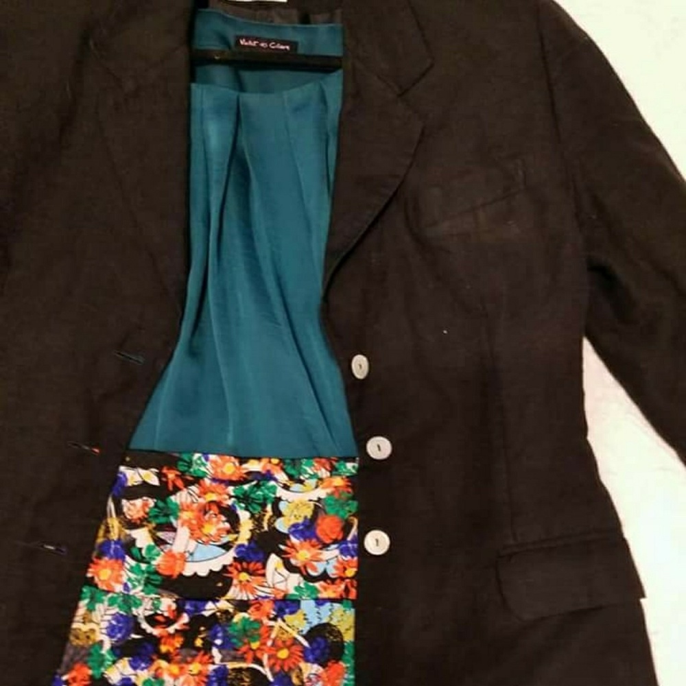 Violet & Claire top