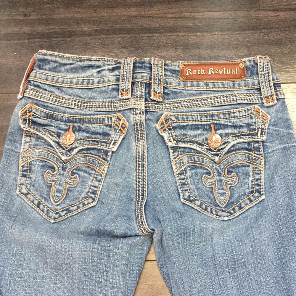 Rock revival size 28 Debbie boot cut jeans
