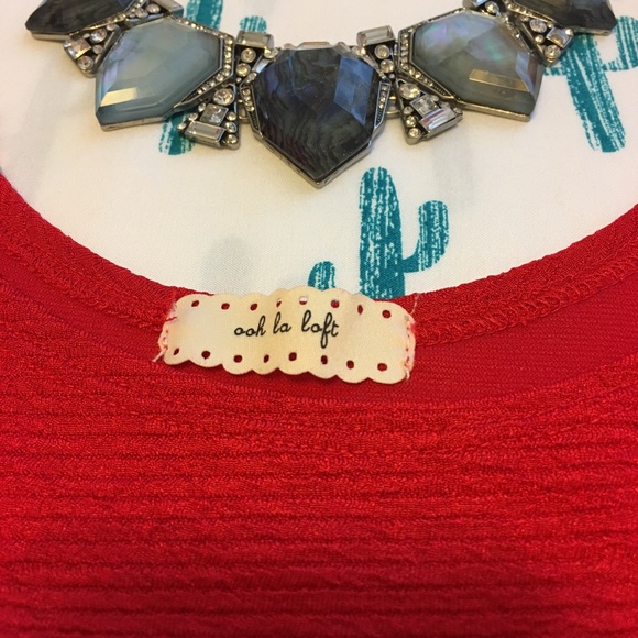 ❤️ Red Dress ❤️ - Picture 4 of 5