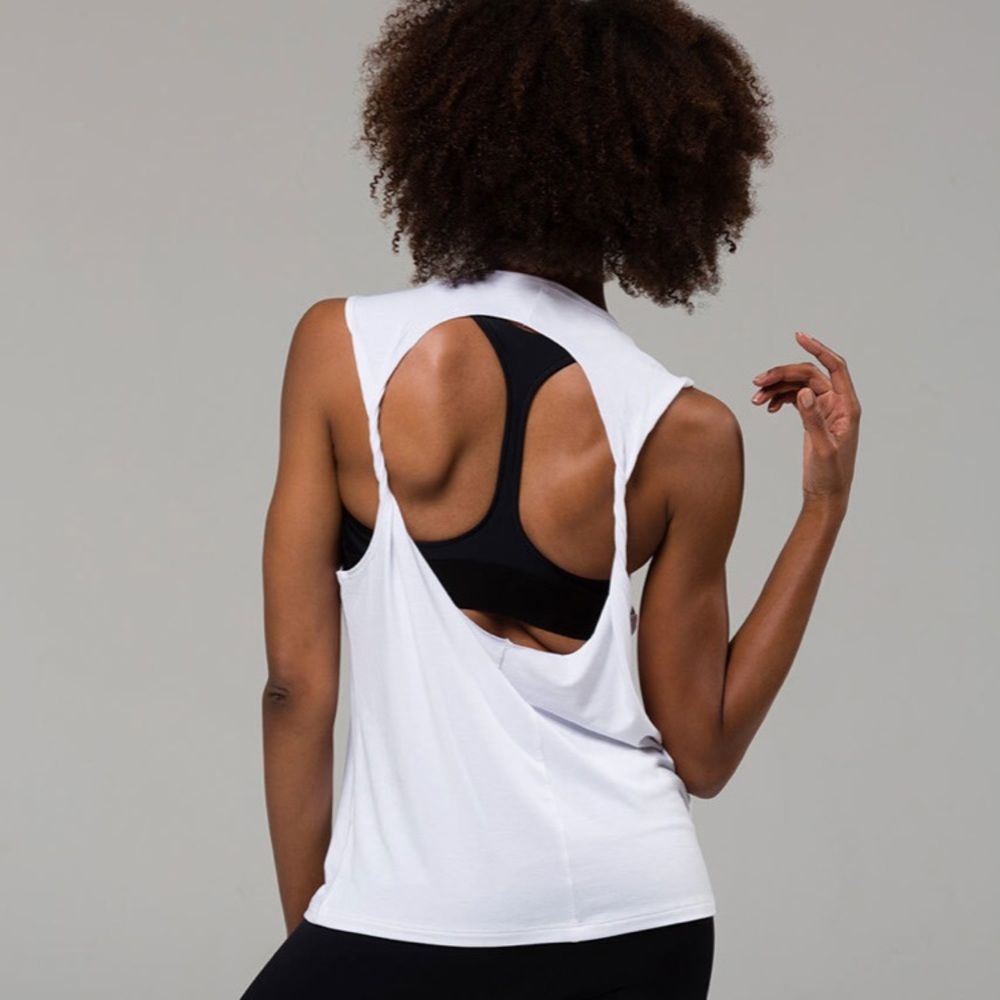 Twist Back Top