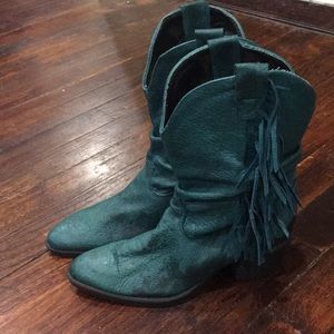 Fringe cowboy boots