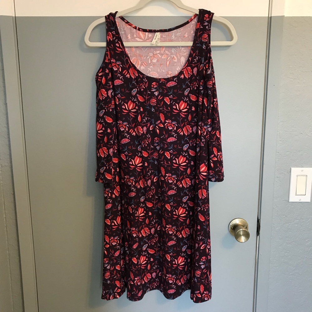 Floral dress size L