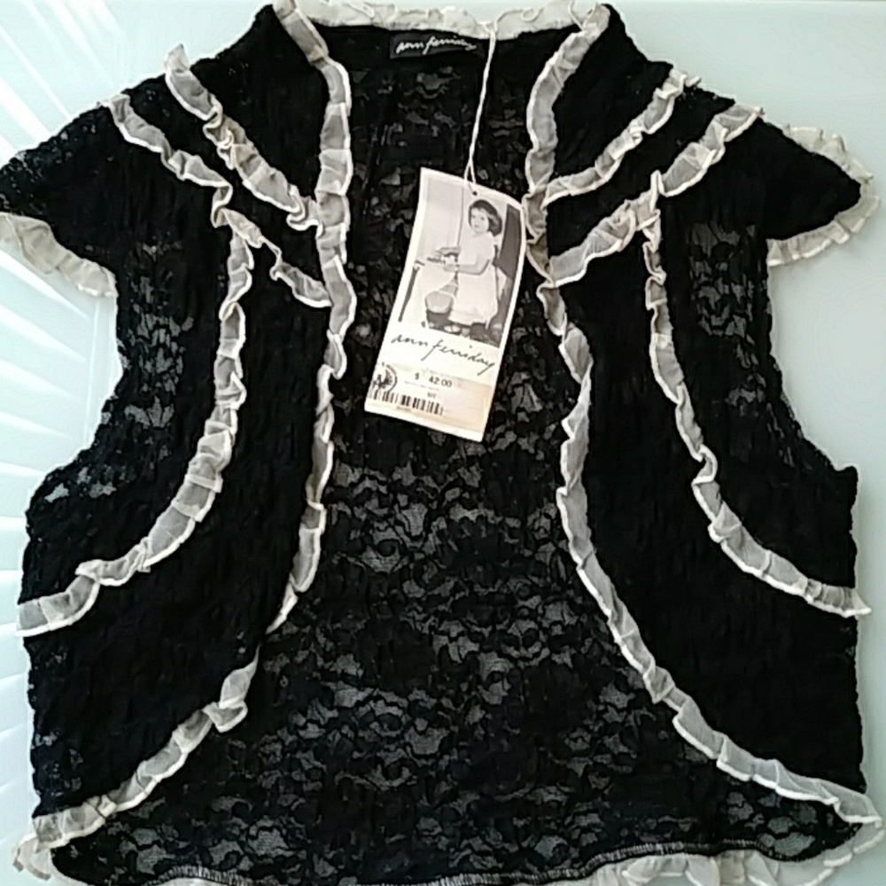 Black and cream lace Ann ferriday cover up