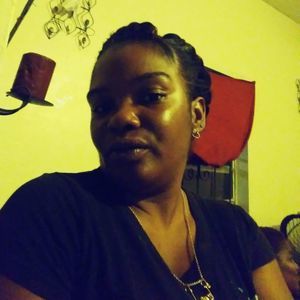 Meet your Posher, Toria