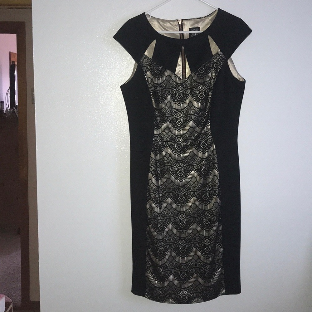 Cutout lace dress