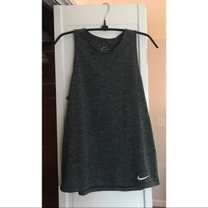 MAKE ME AN OFFER! Women's Nike Tank Top