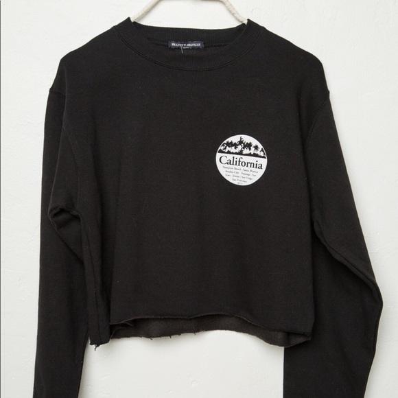 Brandy Melville Sweaters - Brandy Melville cropped California sweater